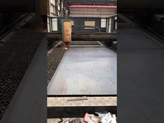 도크 레벨러용 레이저 절단 부품.