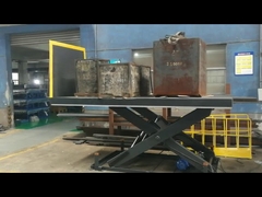 전동식 슈퍼 롱 립이 장착된 유압식 도크 리프트가 5톤의 하중을 테스트하고 있습니다.