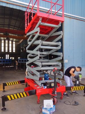 Aerial working indoor/outdoor mobile scissor lift platform