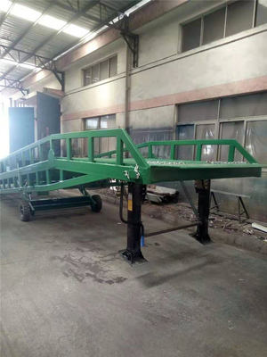 Truck Unloading Mobile Yard Ramp Green Movable Dock Ramp High Working Efficiency